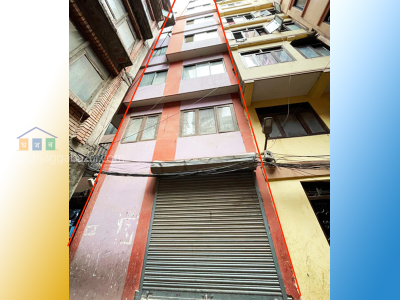 Commercial Building on Sale at Bangemudha Tegal